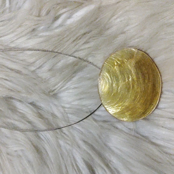 🌻 10 /$10 Stunning yellow shell necklace - Picture 3 of 5